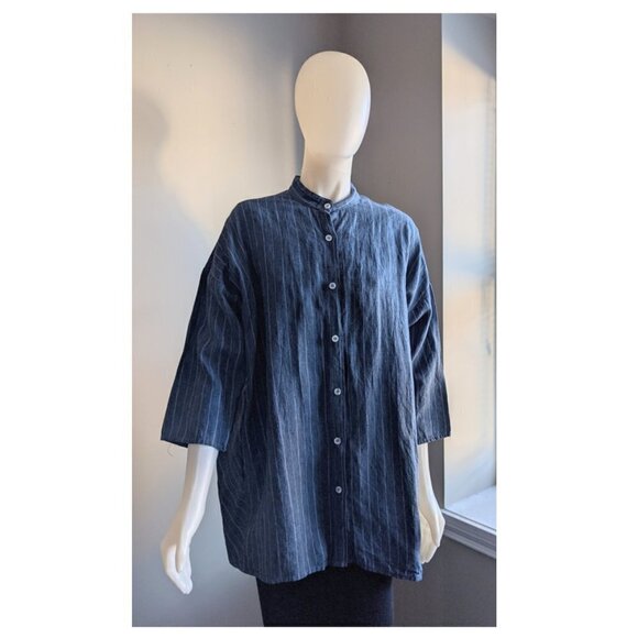 19. Cleio Bleu striped collarless open back top - Picture 4 of 4